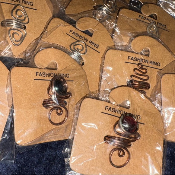 HUGE 50 PIECE RING BUNDLE - Picture 4 of 6